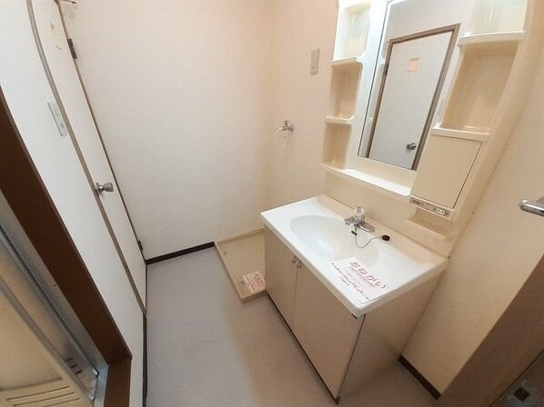 レジデンスオリーブTの物件内観写真